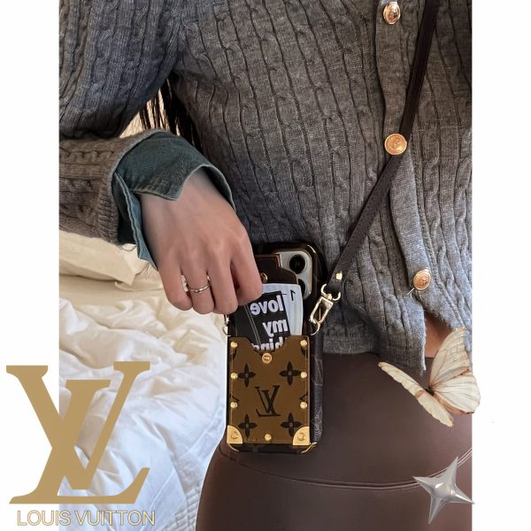 Lou Chain Leather iPhone Case - 图片 4