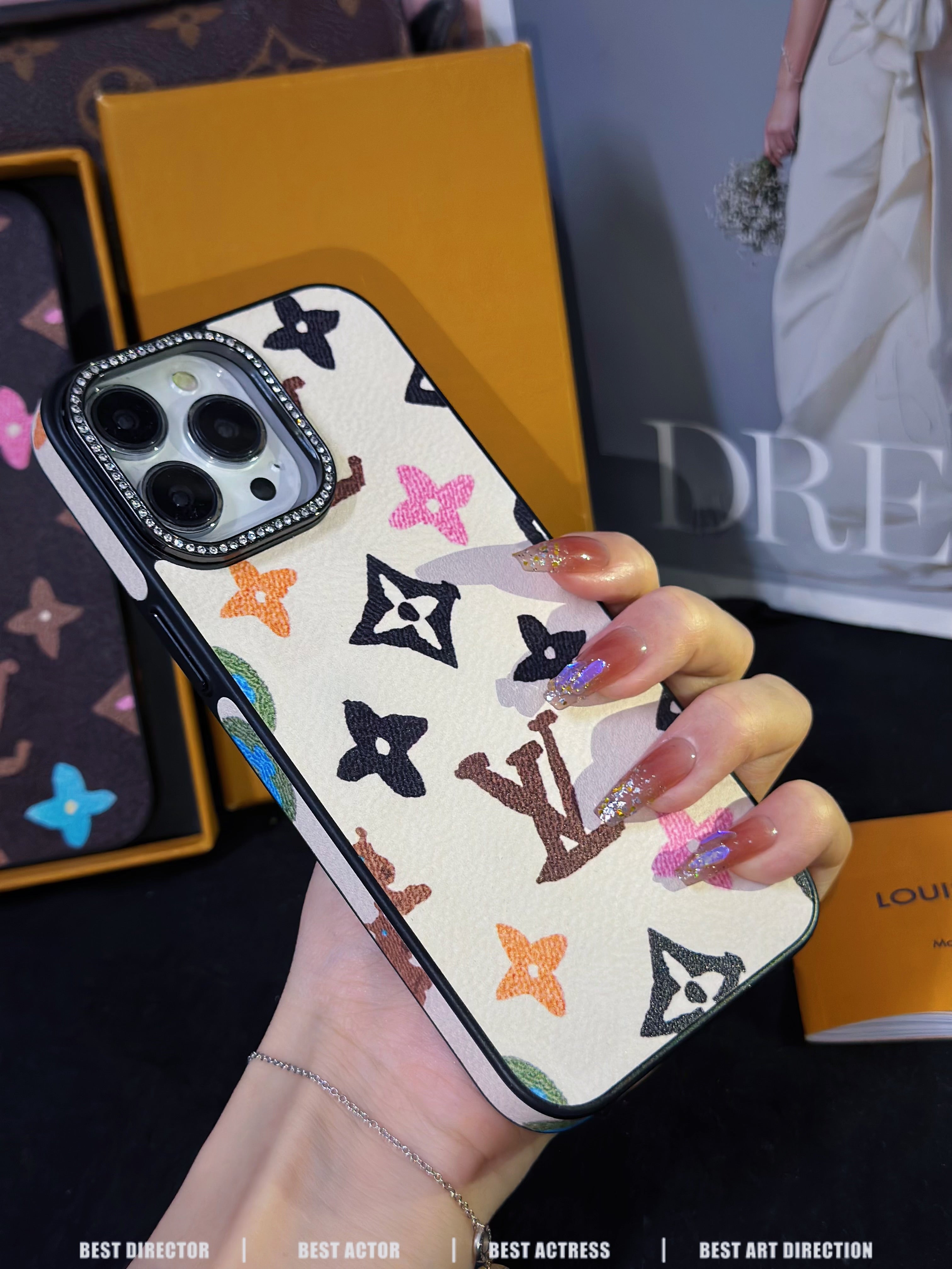Lou Diamonds iPhone Case - 图片 8