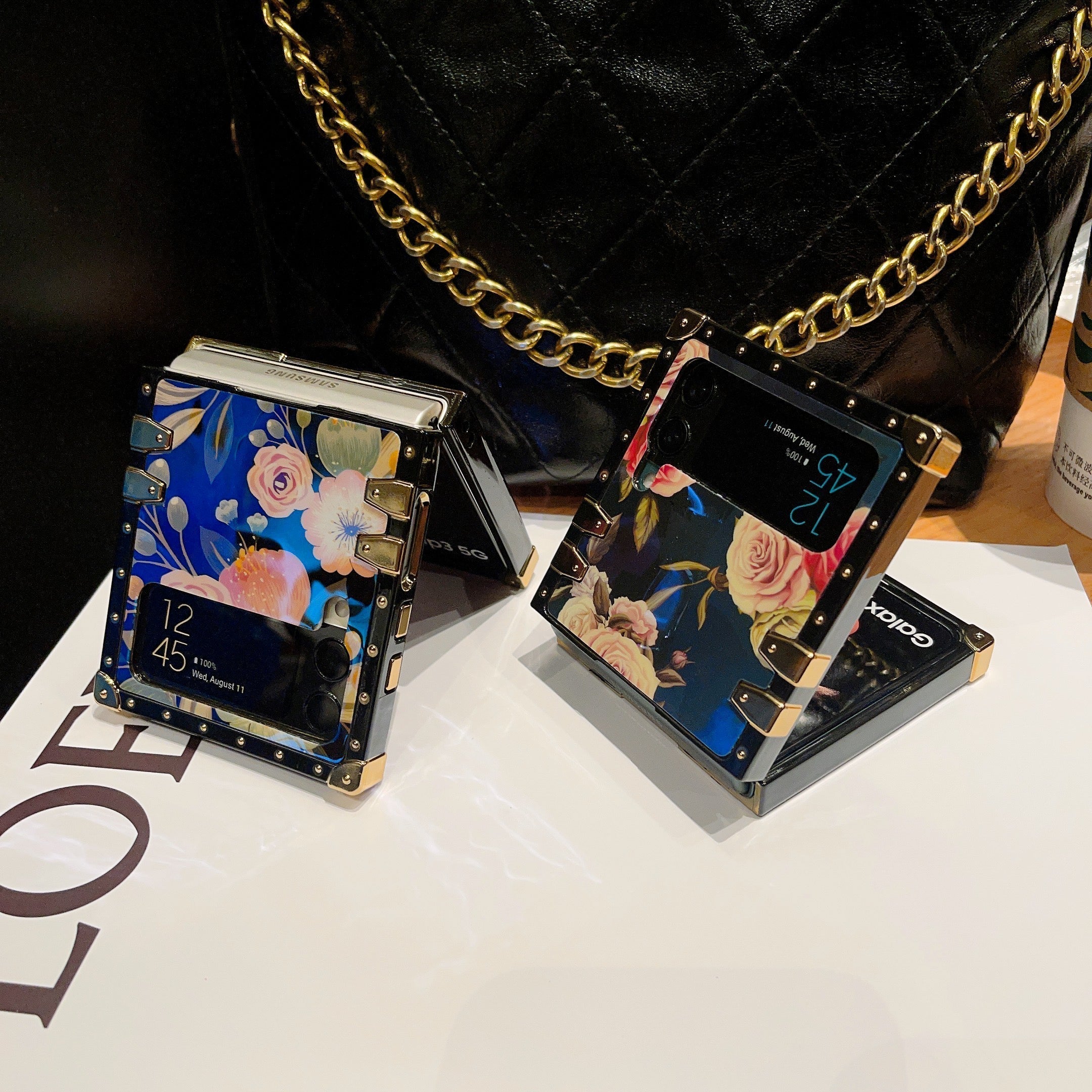 Samsung Galaxy Z Flip6/5/4/3 5G Square Case "Aphrodite Ring" - 图片 9