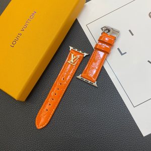GLOSSY LEATHER APPLE WATCH STRAP LUXURY METAL LOGO