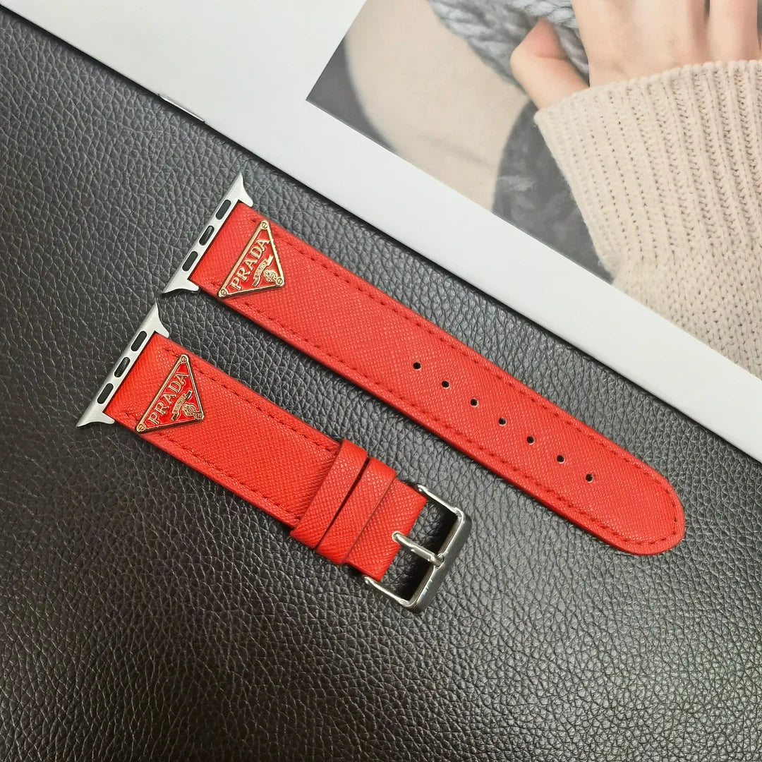 Double Triangle Monogram Label Leather Apple Watch Band - 图片 17