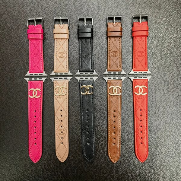 Luxury Gold Monogram 3D Embossed Leather Apple Watch Strap - 图片 12