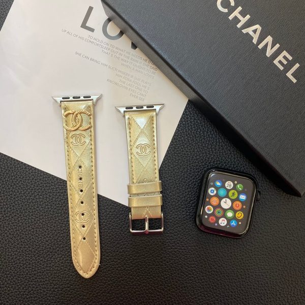 Glossy Leather Apple Watch Strap Luxury Metal Logo - 图片 10