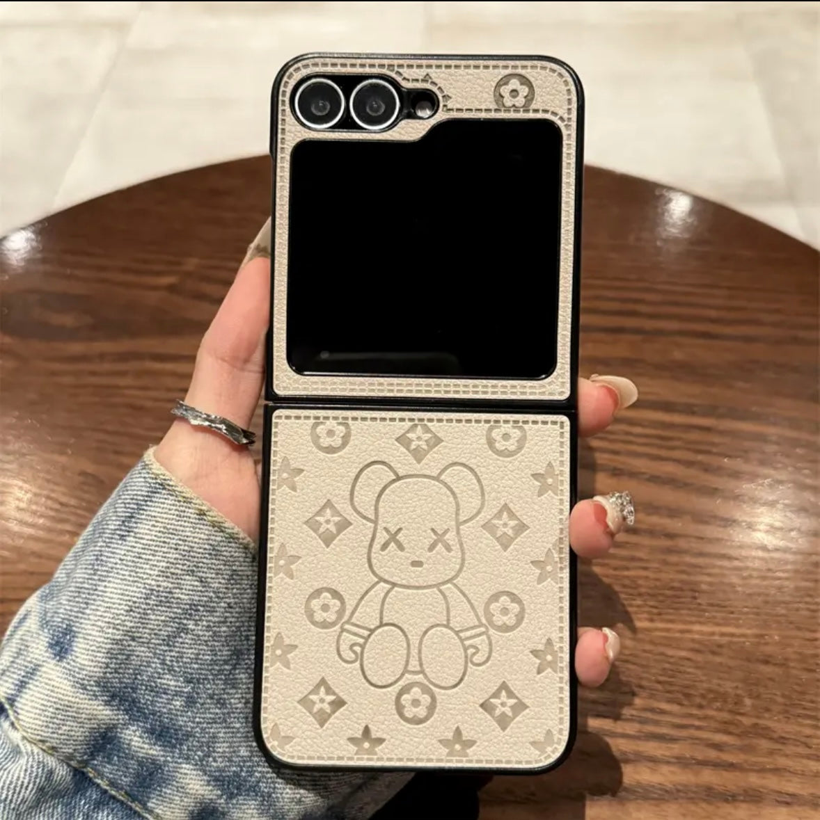 "Samsung Z Flip series leather folding anti-fall mobile phone case, with finger ring buckle design" - 图片 22