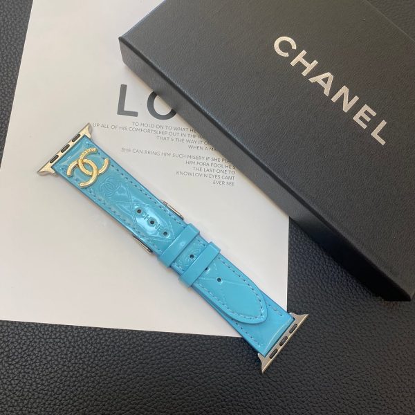 Glossy Leather Apple Watch Strap Luxury Metal Logo - 图片 26
