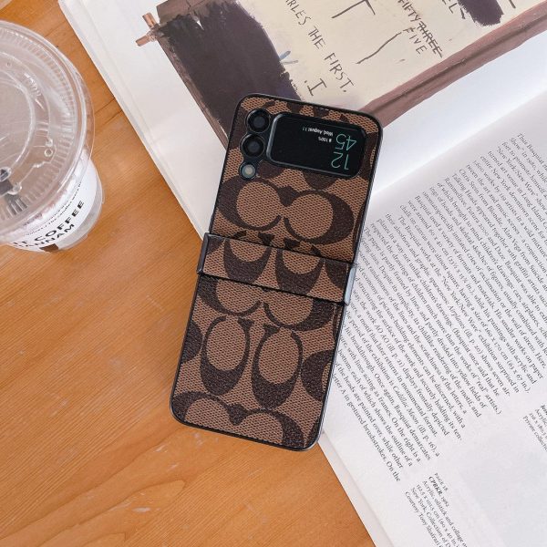 Coach Z Flip/Z Fold Samsung Phone Case with Finger Strap - 图片 20