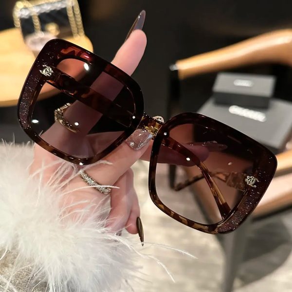 Custom Luxury HD Polarized Sunglasses for Women - UV Protection for Driving and Travel - 图片 3