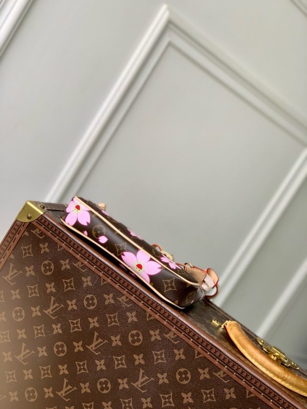 LOU x MURAKAMI POCHETTE BAG - 图片 3