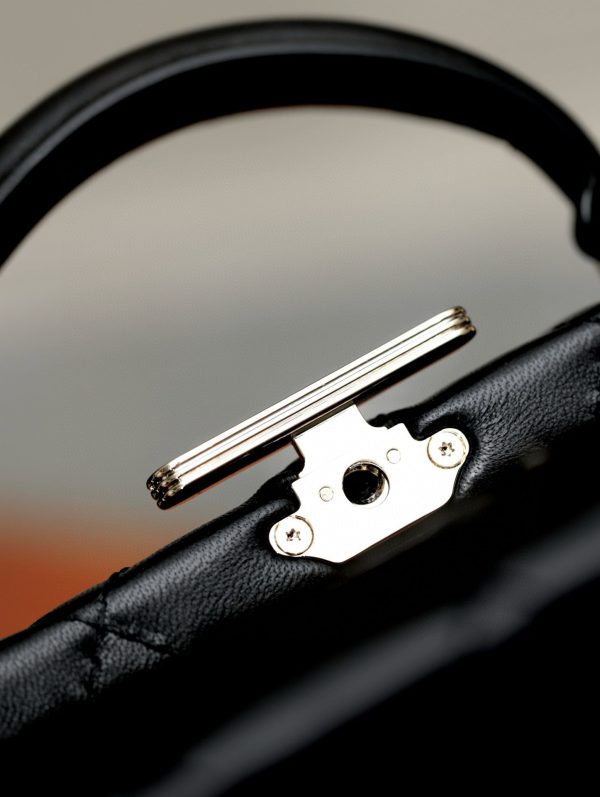 CC SMALL BOX CHAIN BAG - 图片 15