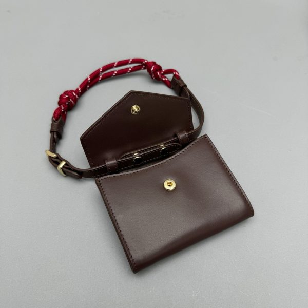 MIU M SHOULDER STRAP WALLET - 图片 9