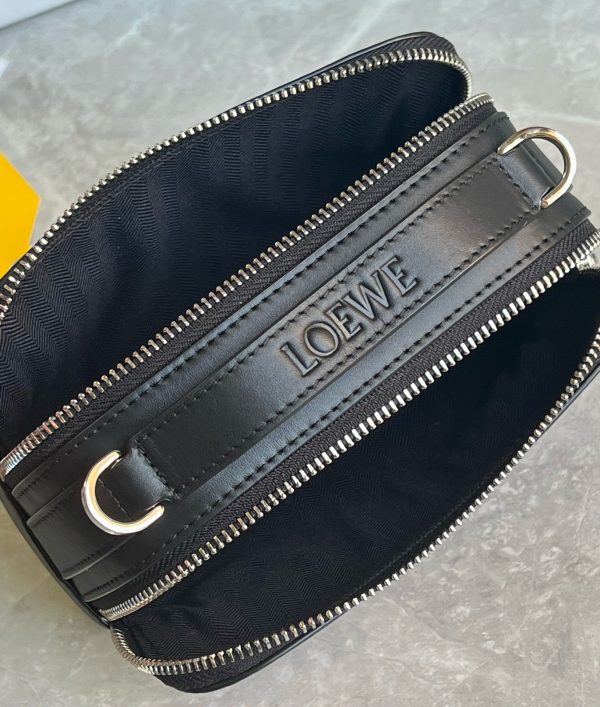 LOEW MINI CAMERA CROSSBODY BAG - 图片 7
