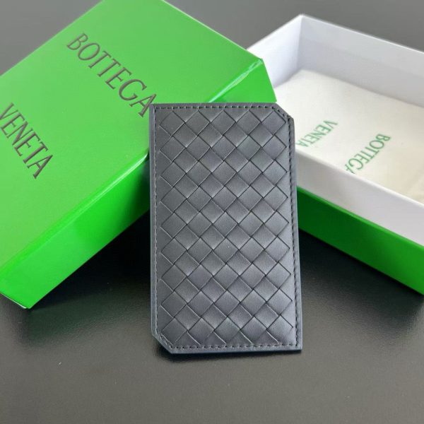 BV CARD HOLDER