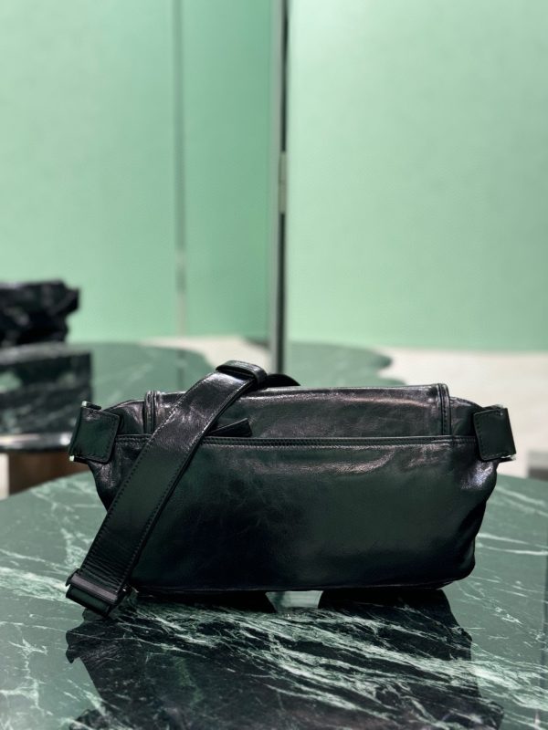 PD LEATHER SHOULDER BAG - 图片 4