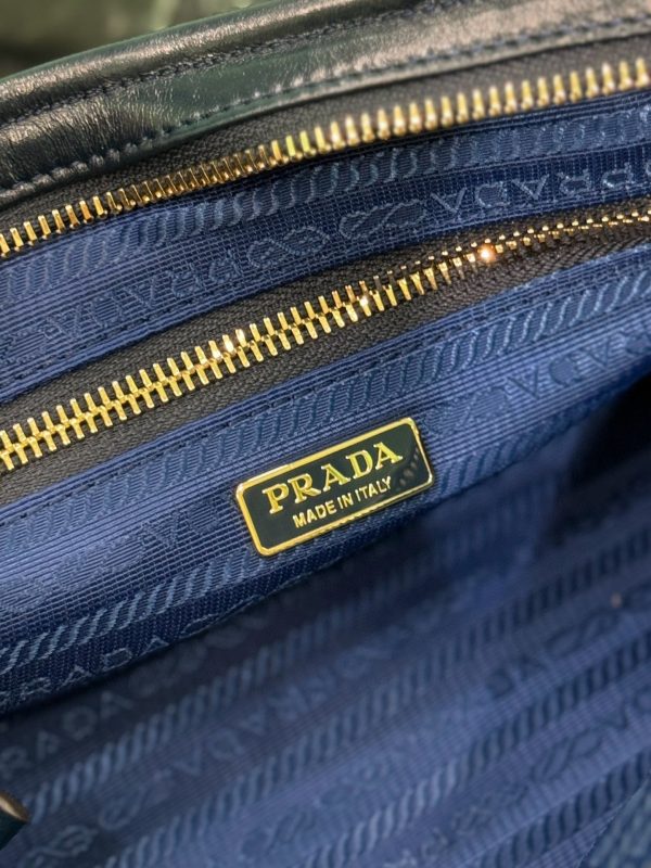 PD MEDIUM LEATHER HANDBAG - 图片 10