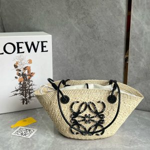 LOEW LARGE FLAMENCO CLUTCH