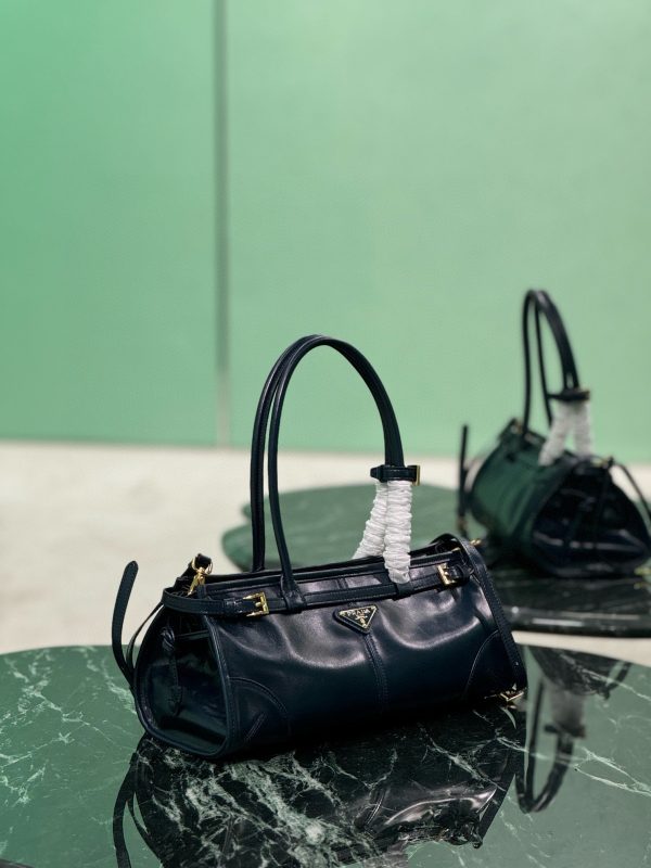 PD MEDIUM LEATHER HANDBAG - 图片 2