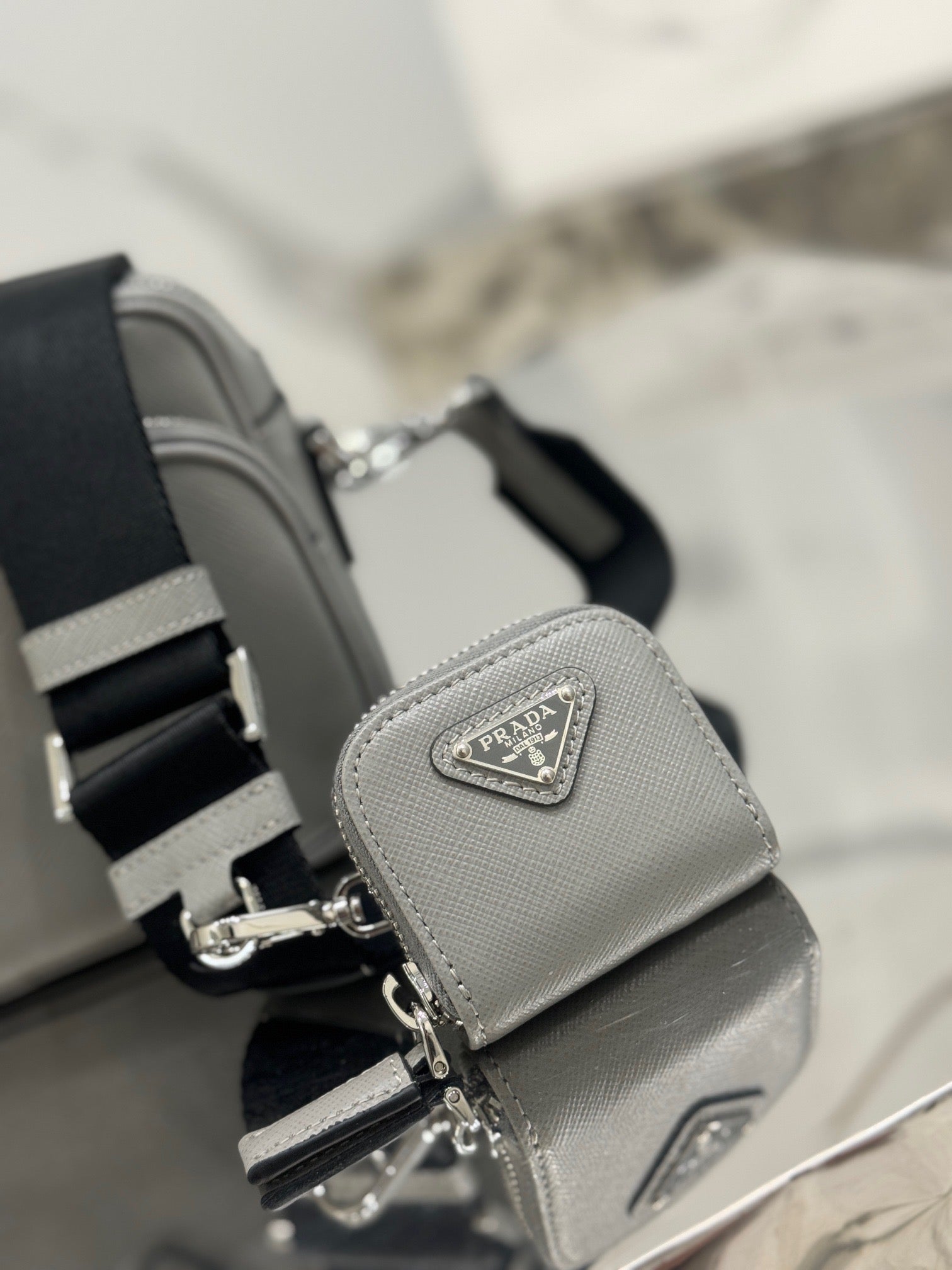 PD SAFFIANO LEATHER SHOULDER BAG - 图片 13
