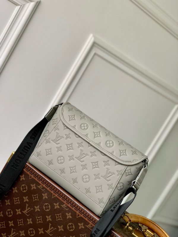 LOU PULSE MESSENGER BAG - 图片 5
