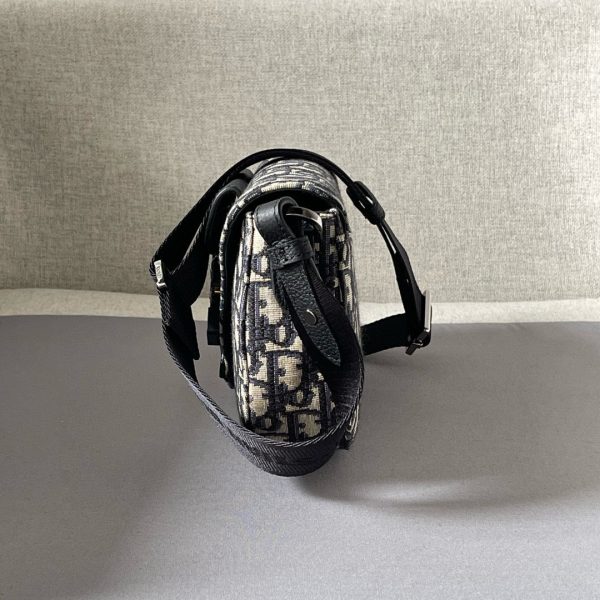 CD SADDLE MESSENGER BAG - 图片 3