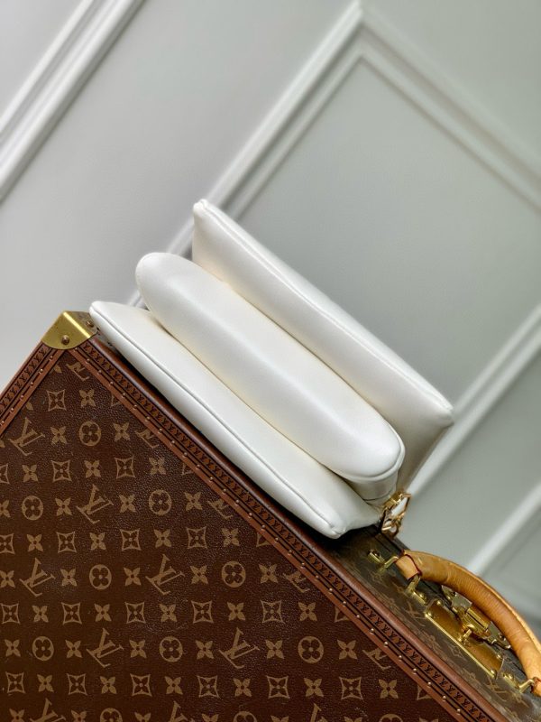 LOU x MURAKAMI COUSSIN PM BAG - 图片 4