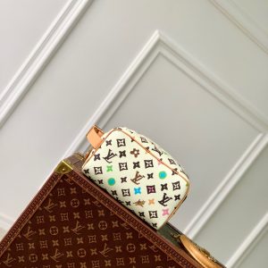 LOU LOCKER DOPP KIT