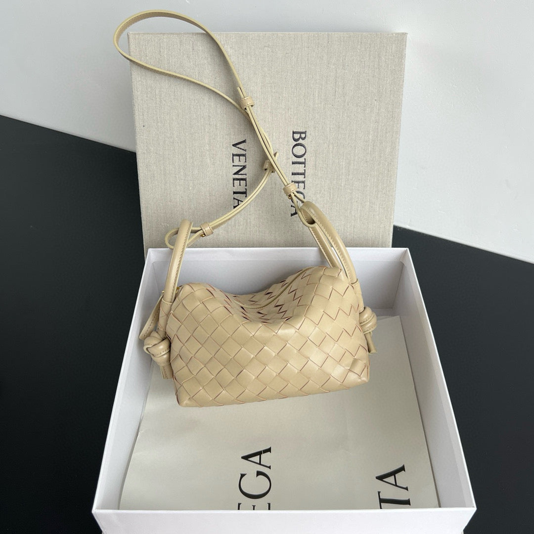 BOTT TOP HANDLE LOOP BAG