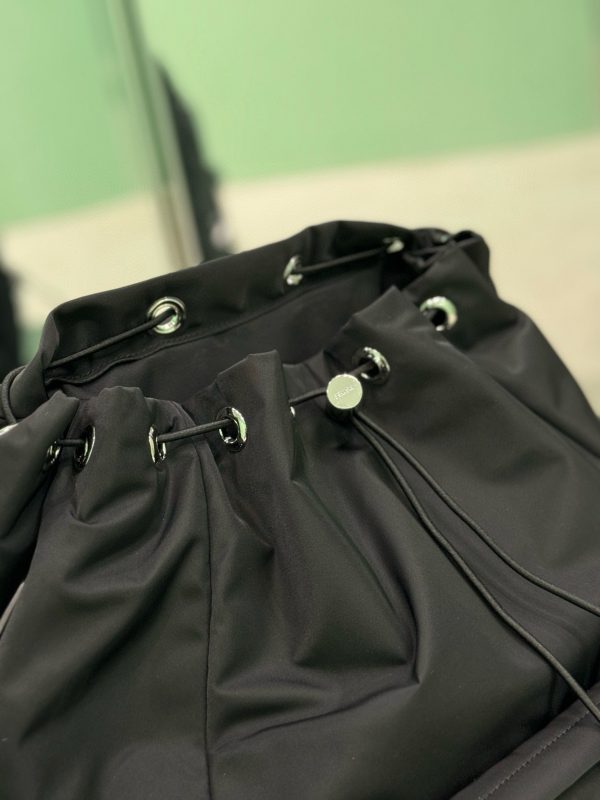 PD RE-NYLON BACKPACK - 图片 10