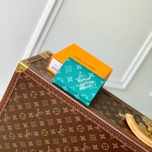 LOU VICTOR WALLET