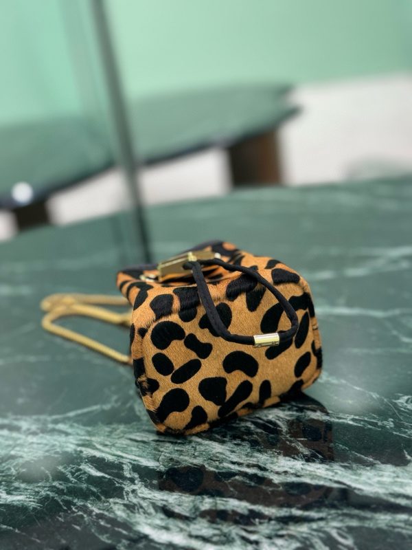 PD MINI CROSS BODY POUCH - 图片 6