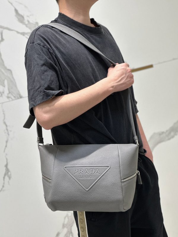 PD LEATHER BAG WITH SHOULDER STRAP - 图片 16