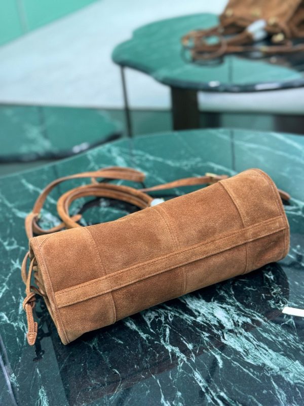 PD MEDIUM LEATHER HANDBAG - 图片 5