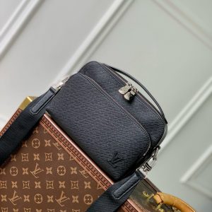 LOU AVENUE MESSENGER BAG
