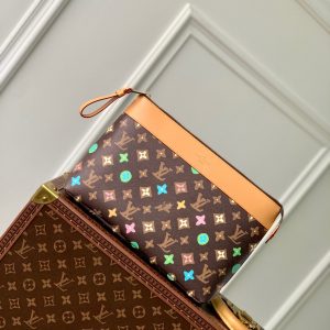 LOU POCHETTE VOYAGE SOUPLE POUCH