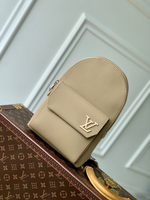 LOU TAKEOFF BACKPACK