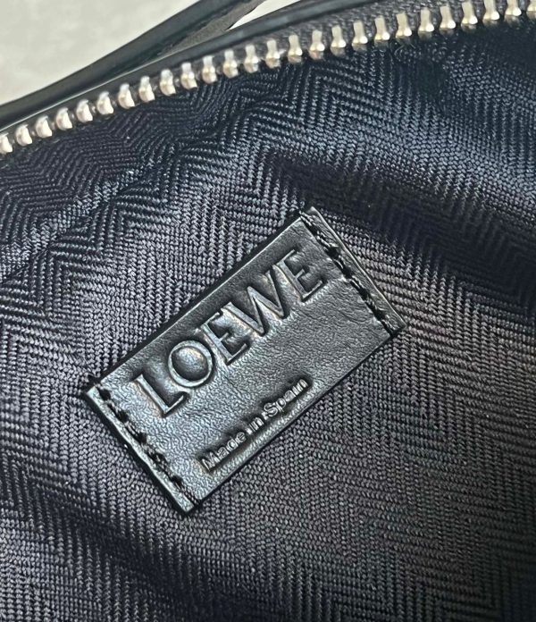 LOEW MINI CAMERA CROSSBODY BAG - 图片 9