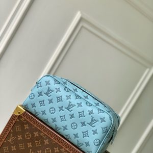 LOU DOPP KIT TOILETRY BAG