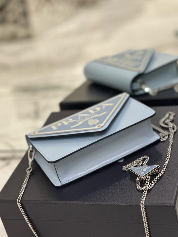 PD TRIANGLE LOGO BUFFED SHOULDER BAG - 图片 8