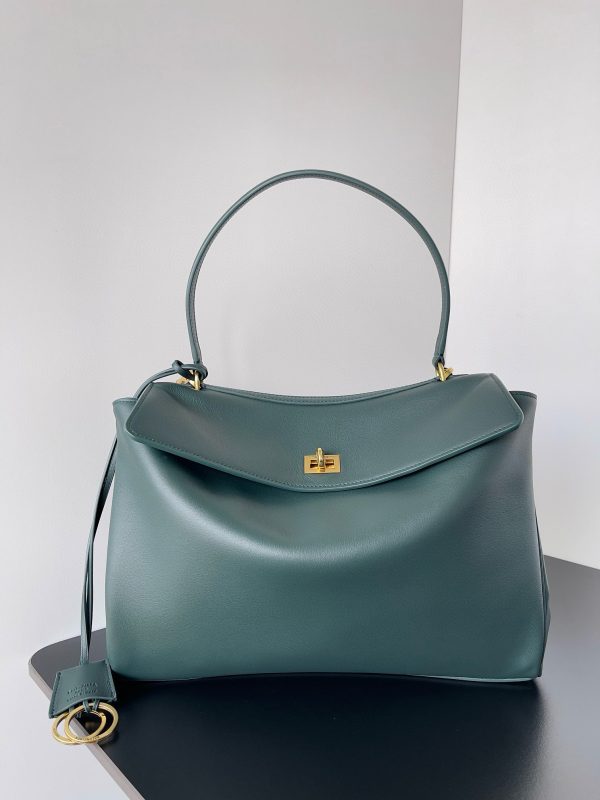 BAL MEDIUM RODEO BAG