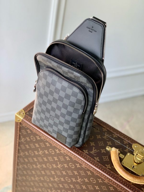 LOU AVENUE PM SLING BAG - 图片 9
