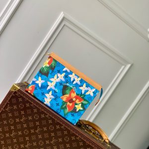 LOU POCHETTE VOYAGE MM