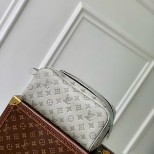 LOU DOPP KIT TOILETRY BAG