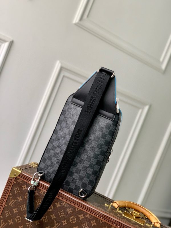 LOU AVENUE PM SLING BAG - 图片 3