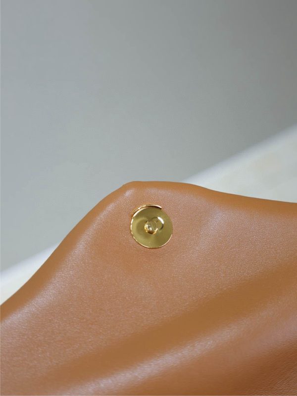 SL LOULOU MEDIUM PUFFER BAG - 图片 17