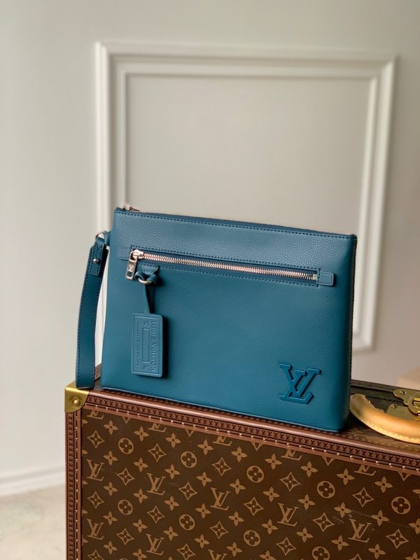 LOU AEROGRAM IPAD POUCH