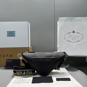 PD SAFFIANO TRIANGLE BAG
