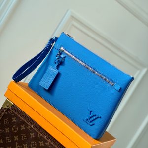 LOU TAKEOFF POUCH