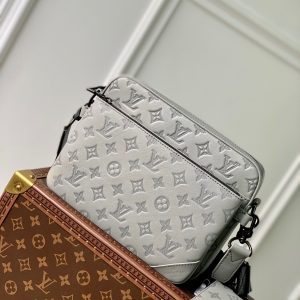 LOU TRIO MESSENGER BAG