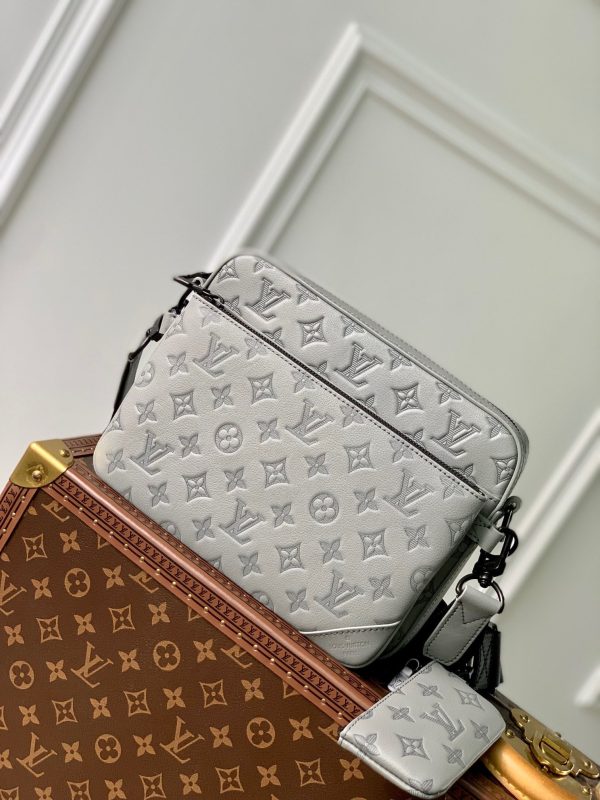 LOU TRIO MESSENGER BAG