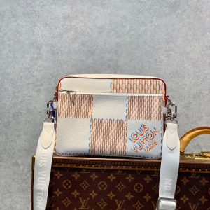 LOU TRIO MESSENGER BAG