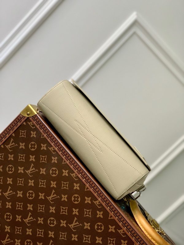 LOU TAKEOFF MESSENGER BAG - 图片 9
